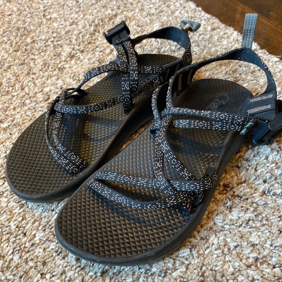 Chaco Shoes - Womens Chacos ZX/2 Strappy Sandals size 5